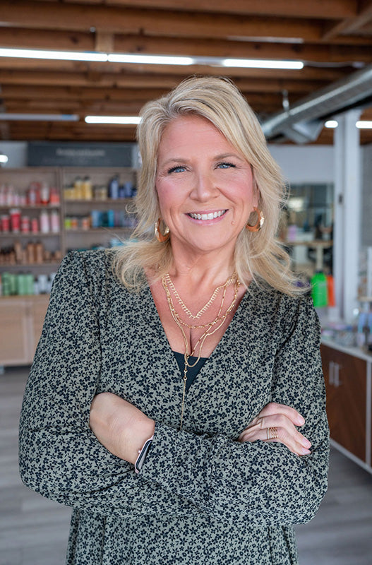 Michelle Ingersoll at iidentity salon, iidentitysalon.com